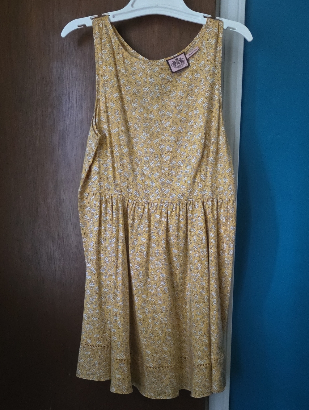 Yellow size 12 Juicy Couture sleeveless sundress.